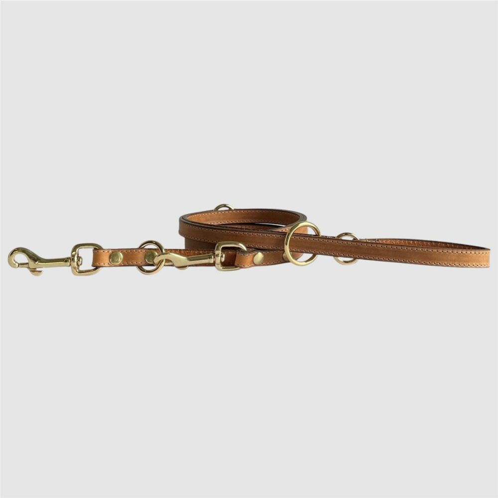 adjustable leather leash cognac