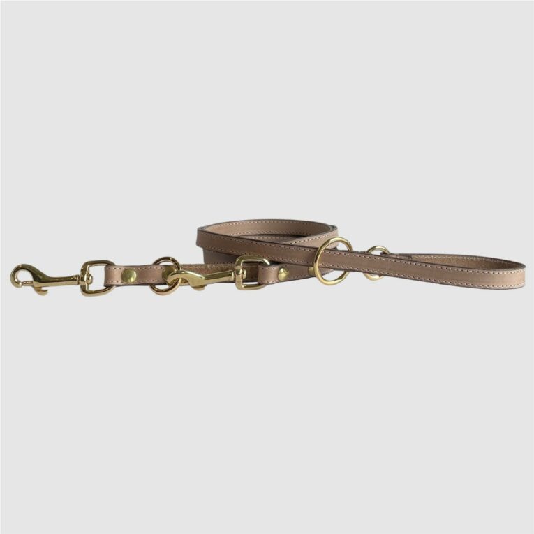 adjustable leather leash sand